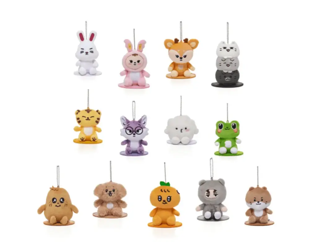 Miniteen magnet plushie keyring 